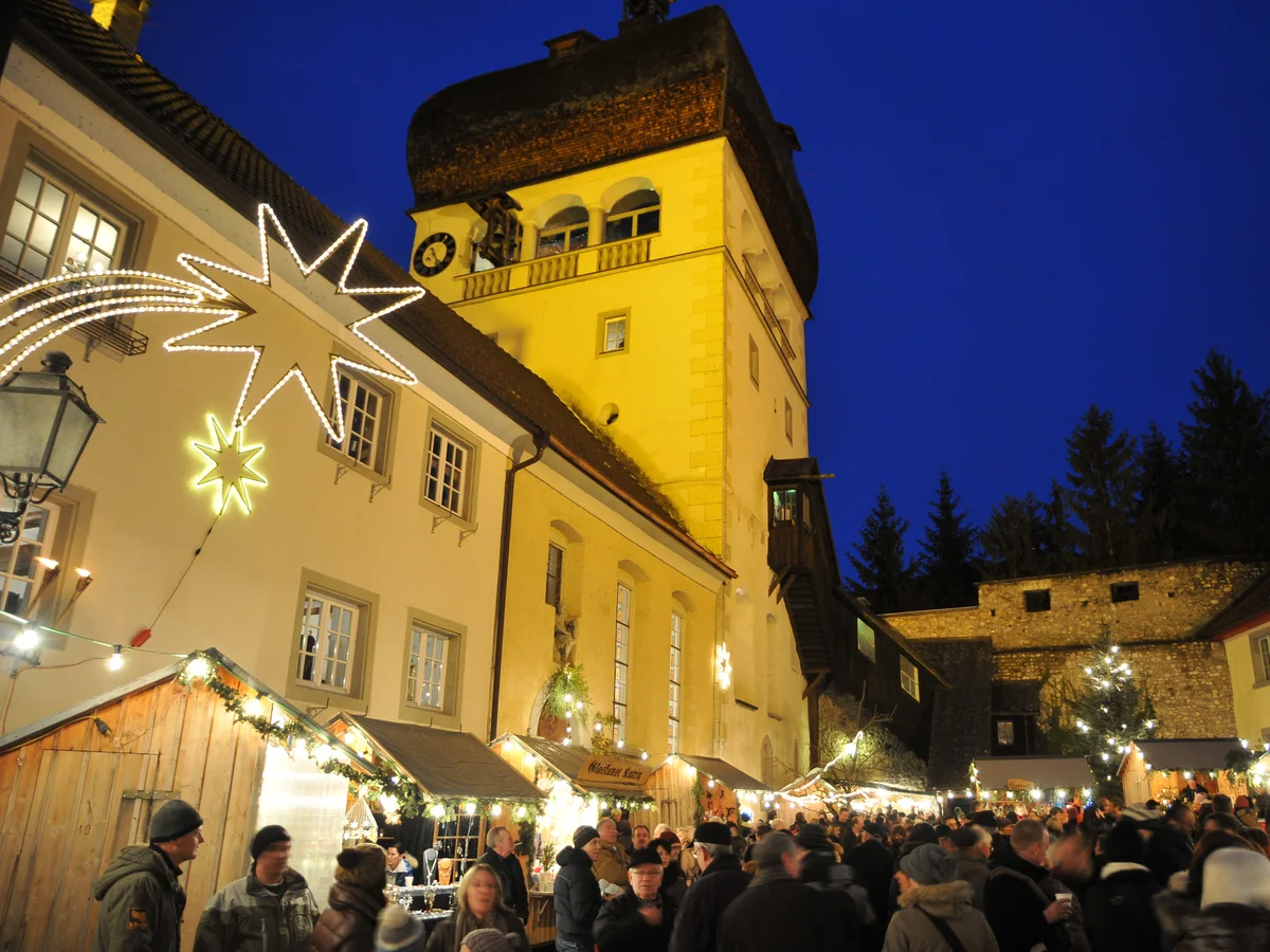 Bregenzer Weihnacht - Oberstadt illuminated St. Martin's Church Bregenz magical blue hour atmosphere