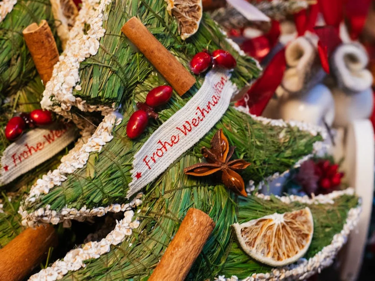 Munich handmade Christmas ornament with cinnamon and berries, festive winter atmosphere