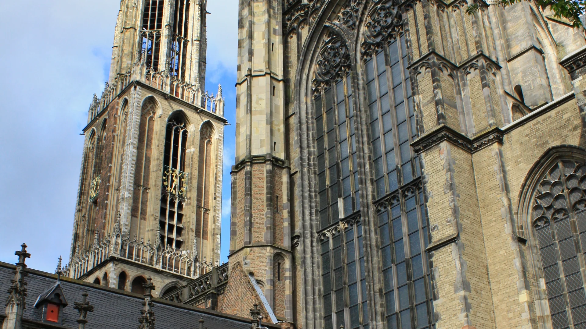 Utrecht Domtoren and Domkerk showcasing Gothic beauty in winter