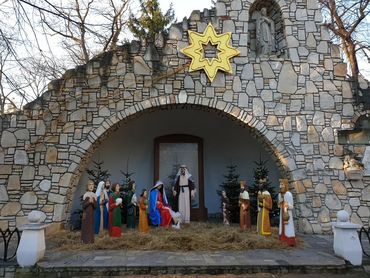 Wroclaw Biskupin nativity crib in winter adorned with a golden star